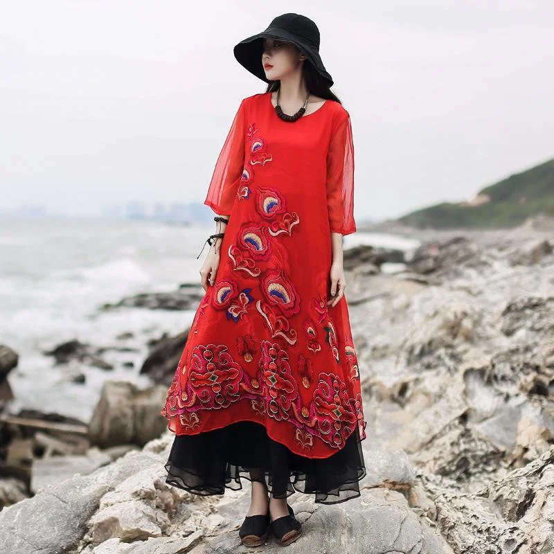 Beautiful o neck asymmetric false two pieces Plus Size red embroidery print Maxi Dresses Summer Comfortable Maxi Dress with Slits