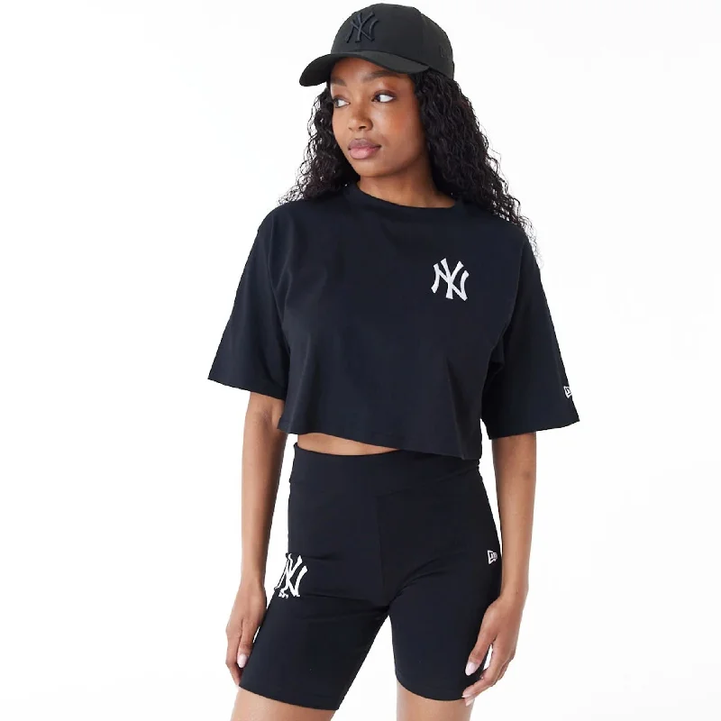 New York Yankees Womens MLB Lifestyle Black Crop T-Shirt Solid Color Striped Floral