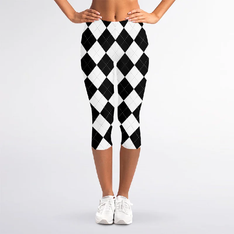 White And Black Argyle Pattern Print Women's Capri Leggings Elegant Full-Body Leggings