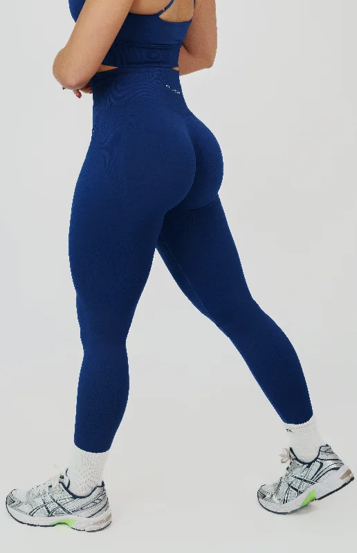 Tempo Seamless Scrunch Leggings - Midnight Blue Cozy Sweat-Wicking Leggings