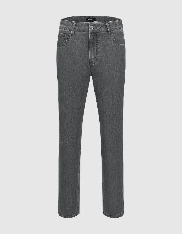 Carrot Fit Jeans Comfortable Straight-Legged Denim