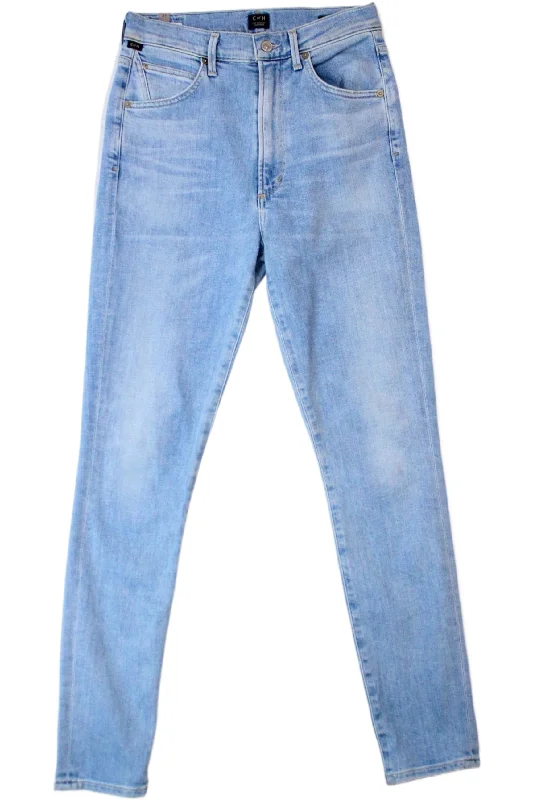 Citizens of Humanity - "Chrissy" Jeans Comfortable Full-Length Denim Jeans