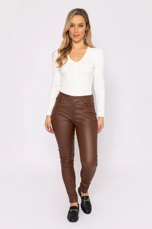 Leather Look Jeans in Brown Stylish Slim Fit Denim